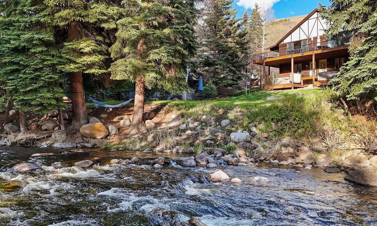 Highland Meadows House | Gore Creek Duplex - Both Sides