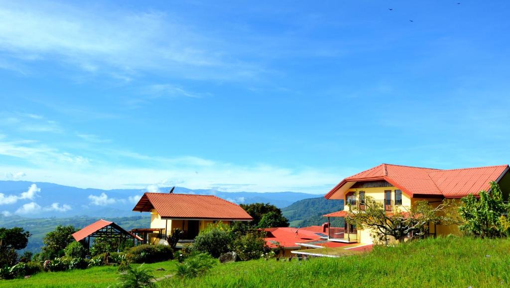 Santa Cruz de Turrialba Hotel | Guayabo Lodge