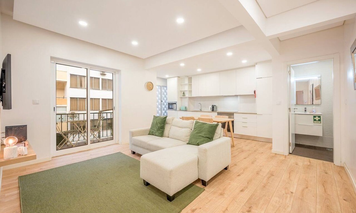 Cacilhas Apartment | GuestReady - Modern Comfort in Almada