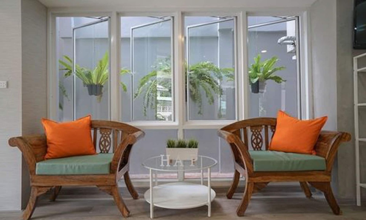 Thung Maha Mek Hotel | Hap @ Sathorn