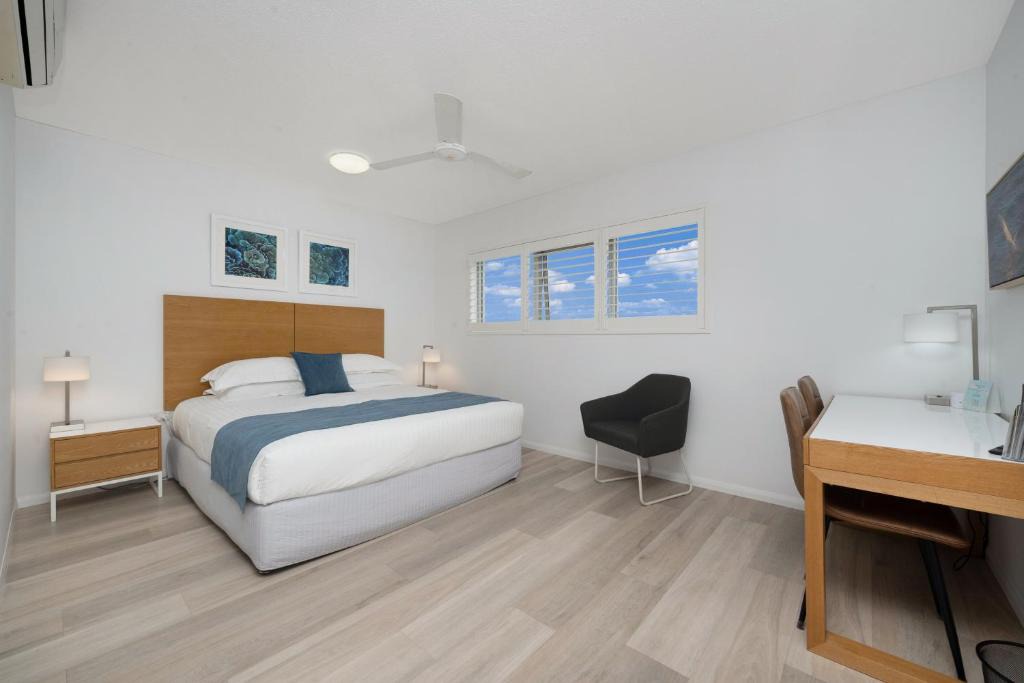 South Townsville Apartment | Harbourfront Studio Apartment at Allure Level 6