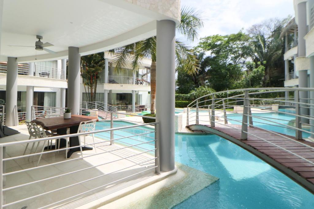 Jaco Apartment | Hermosa Wave C1