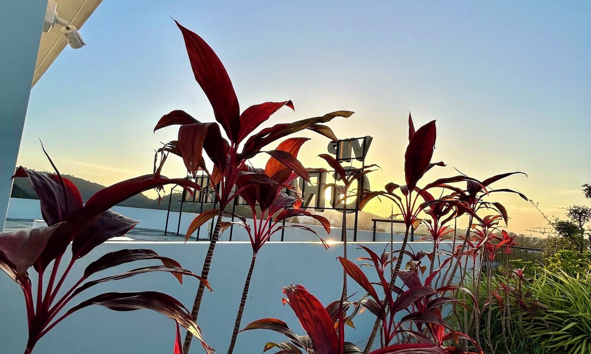 Pa Klok Apartment | Hillside - Seashore Space in Naiyang Beach