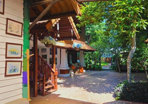Mae Chan Hotel | Him Jan Home
