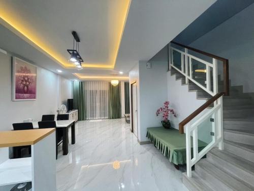 Nong Pa Khrang Villa | Home 365 Thasala