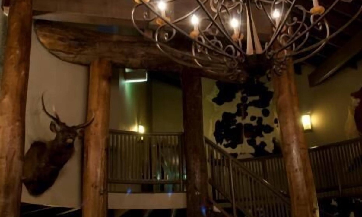 Dinner Plain Cabin | Hotel High Plains