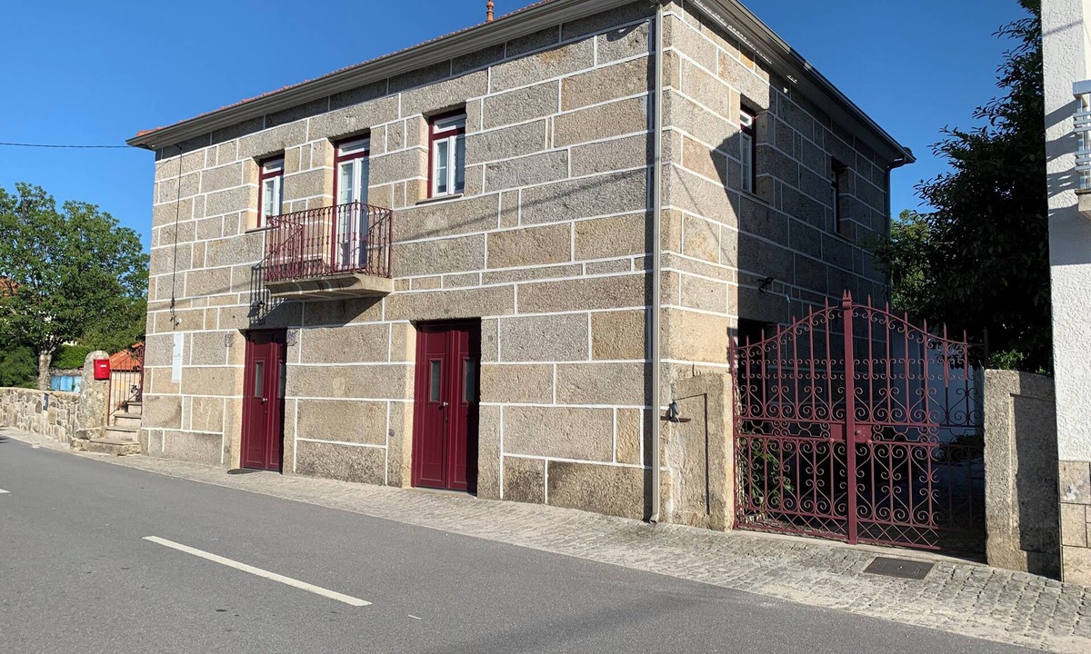 Vila Nova de Paiva Cottage | HYDRANGEA HOUSE