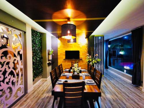 Pak Nam Villa | Ingnam Pool Villa