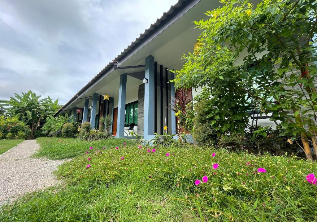 Tha Wang Thong House | Jeerat House จิรัสเฮ้าส์