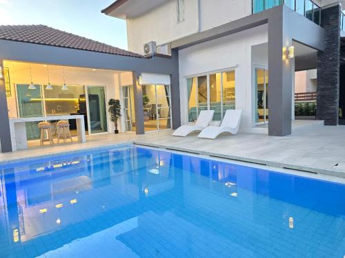 Pa Daet Villa | Joy Homes Design Pool Villa