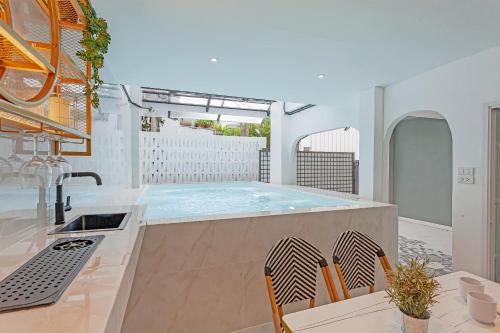 Huay Kaew Apartment | Joyhomes And Pool Nimman