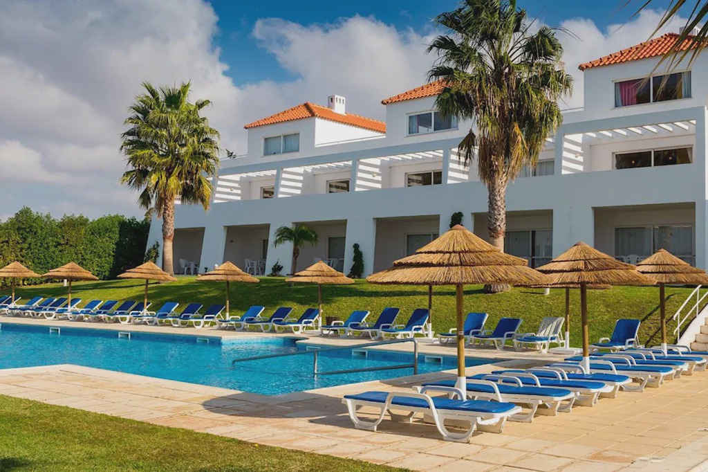 Patio Apartment | Kai 14 Studio, Balcony, AC, Swimming Pool!New!