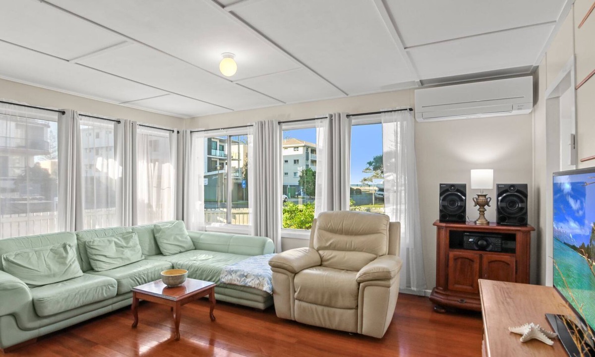 Golden Beach House | Kitchener Street 2, Golden Beach