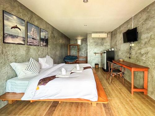 Khanom Resort | Klang Aow Resort