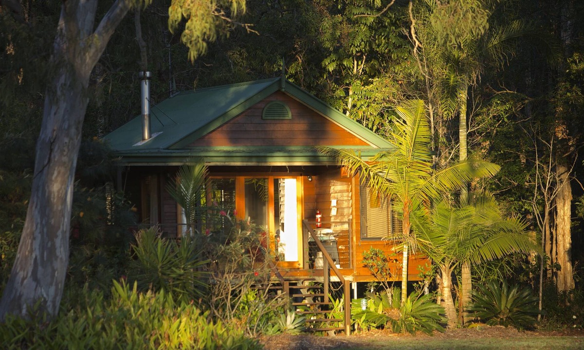 Peregian Beach Cottage | Lake Weyba Cottages Noosa