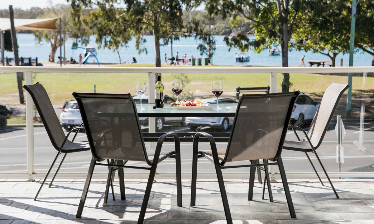 Noosaville Apartment | Lazy Days by Stay Noosa