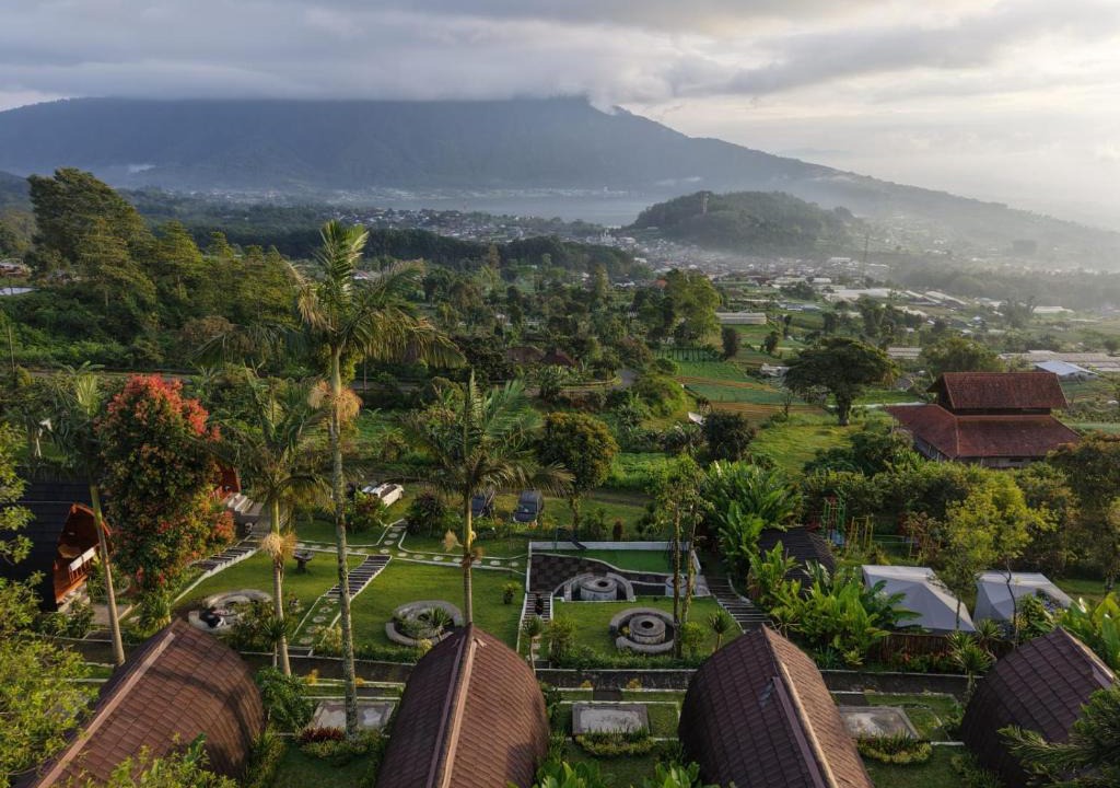 Candikuning Hotel | Lumbung Hill