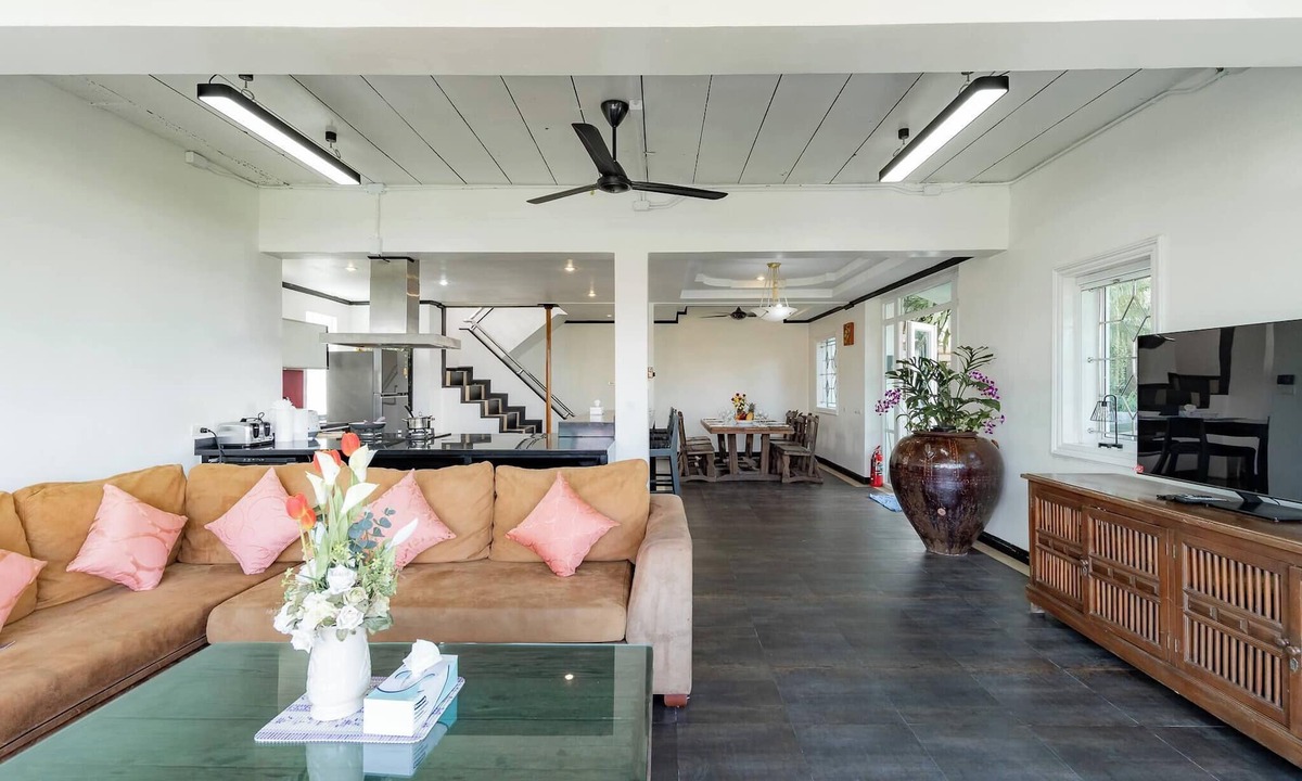 Patong Villa | Luxurious 5-Bedroom Pool Villa in Heart of Patong, Phuket
