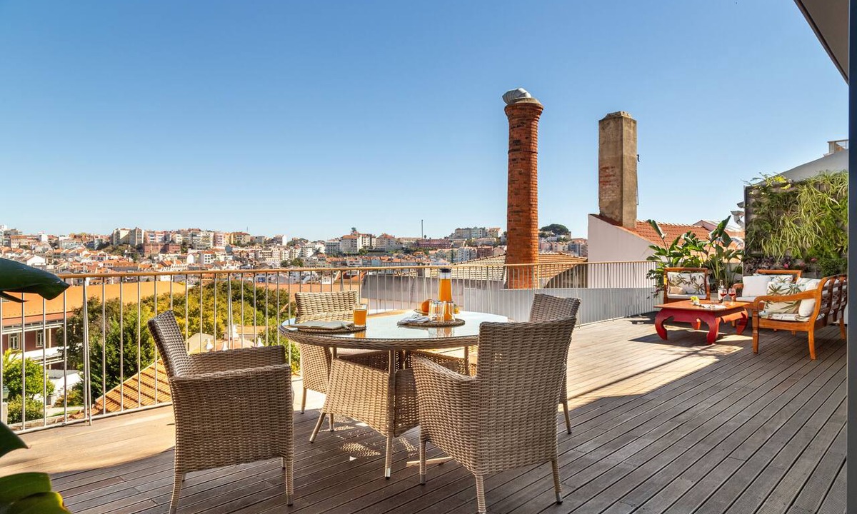 Pena Apartment | LUXURIOUS, BRIGHT & LARGE TERRACE WITH GREAT VIEW | Family-Friendly