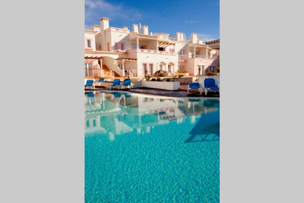 Budens Villa | Luxury private property-pool, unique sun roof, free wifi