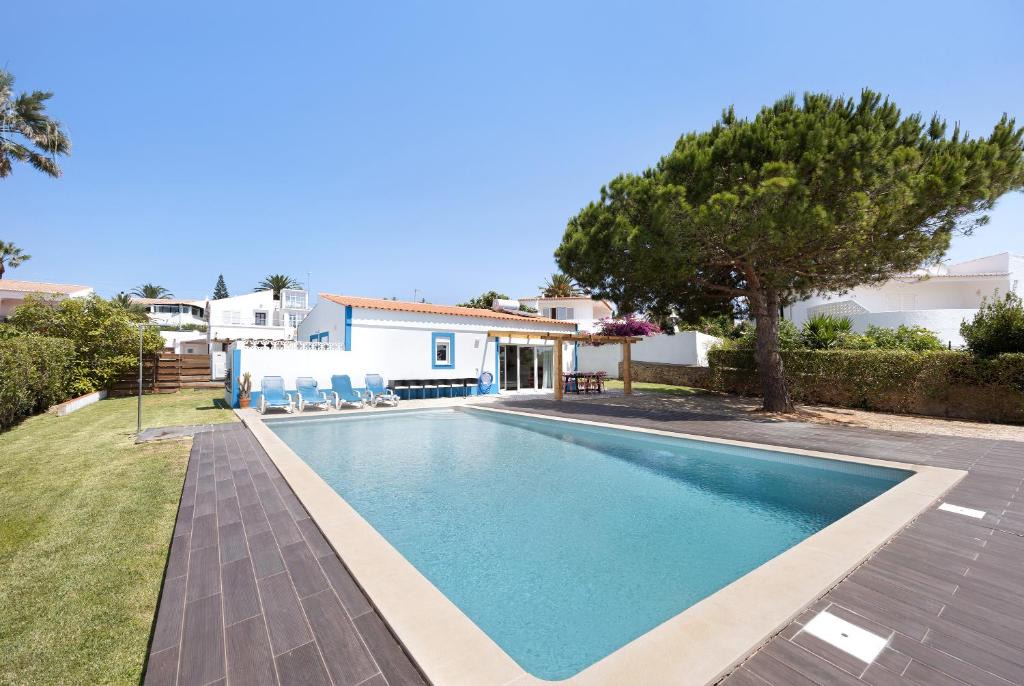 Luz Villa | Luz 26 Moderna