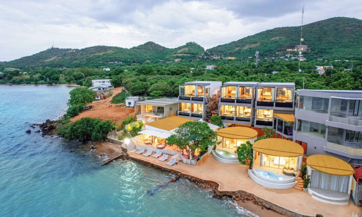 Koh Lan Villa | MADUSEA GRAND VILLA