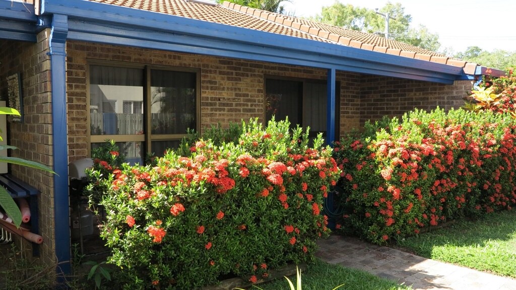 Arcadia House | "MAGNETIC SHORES UNIT 2" in Arcadia