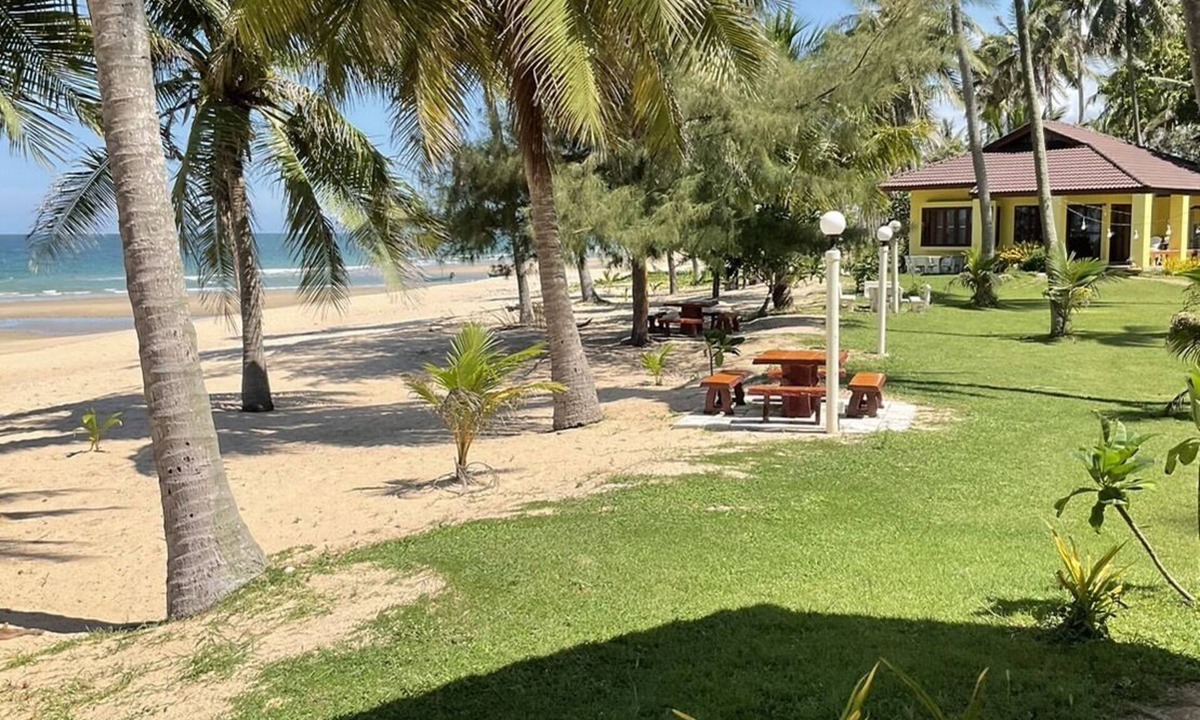 Thap Sakae Hotel | Malai Asia Resort