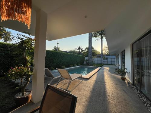 Mae Nam Villa | Maprao Villa