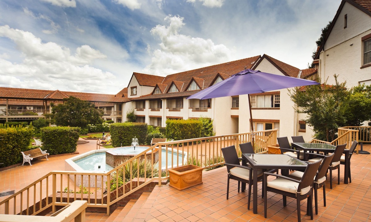Braddon Hotel | Mercure Canberra