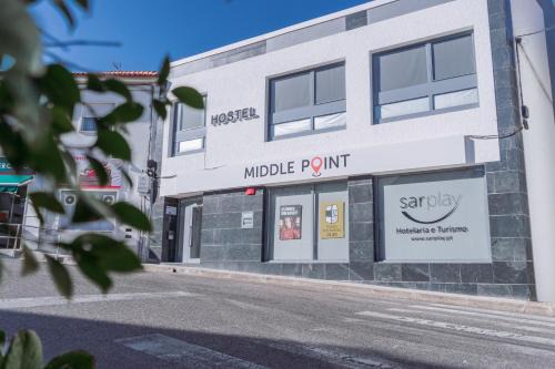 Sardoal Hostel | Middle Point