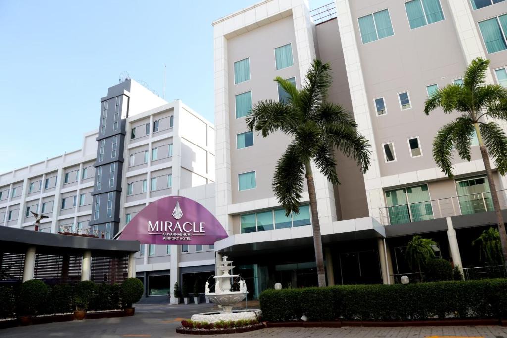 Racha Thewa Hotel | Miracle Suvarnabhumi Airport