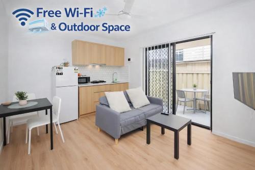 Kuraby House | Modern New-Build Peaceful Home Studio