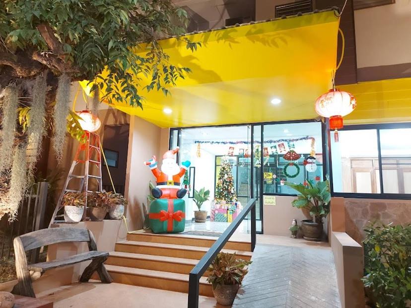Udon Thani Hotel | Mongnon Hotel โรงแรมมองนอน อุดรธานี