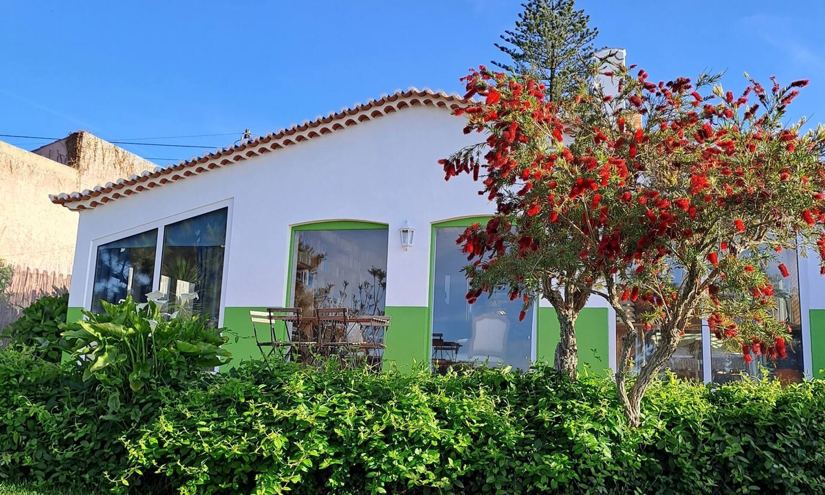 Monserrate Ski Chalet | Myhomereservation Refúgio Floral Colares | Sintra