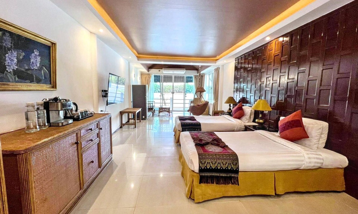 Bang Khla House | No6 Double Suite, Rainbow Arokaya Welness Resort