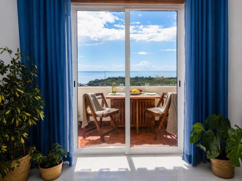 Patio Apartment | Ocean View Studio High-Speed Wi-Fi