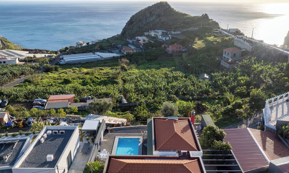 Tabua House | Oceanfront Villa with Private Pool - Breathtaking Sunsets in Madeira