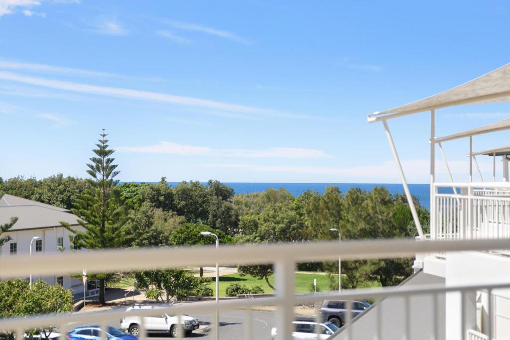 Kingscliff Apartment | Oceanview Apartment in Salt Beach Resort by uHoliday - 2BR, 1BR and Hotel Room configurations available