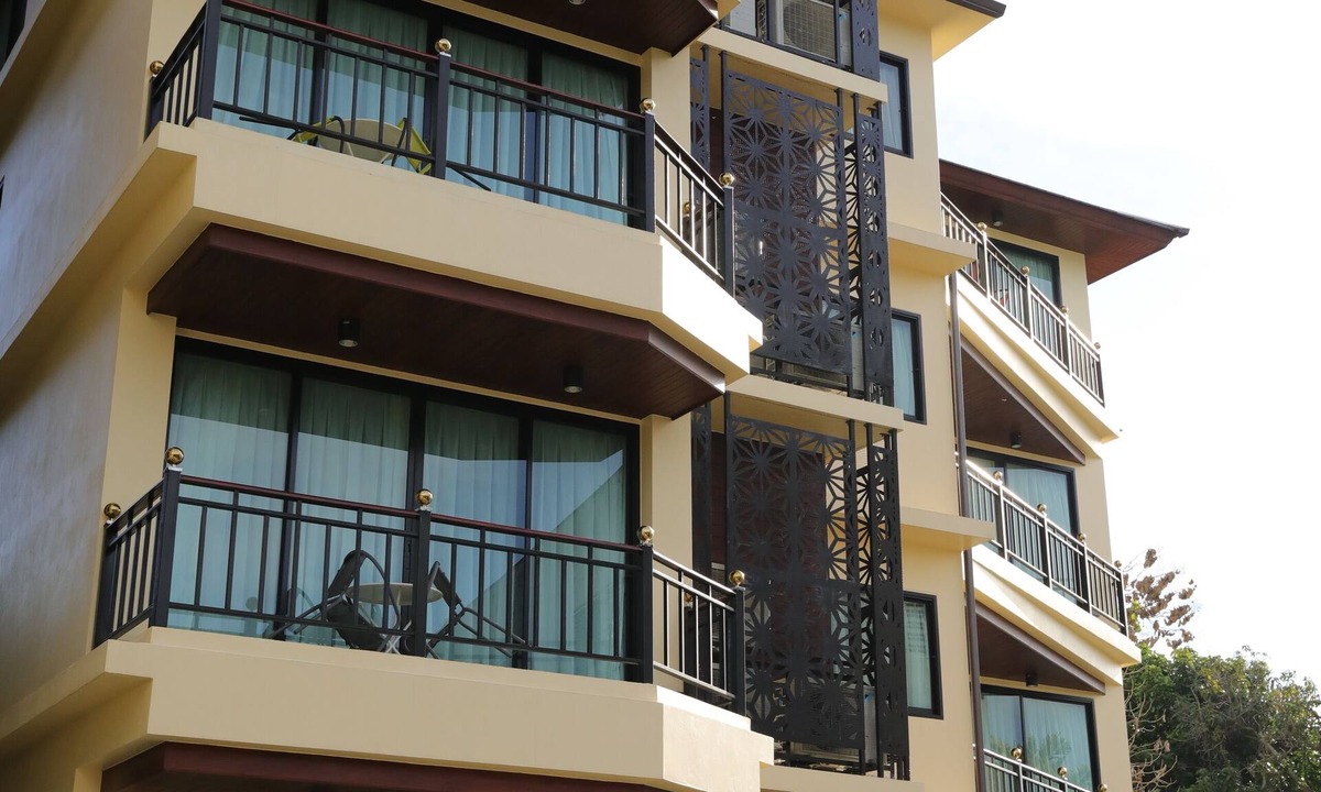 Old City Apartment | OLD CITY CENTRE APARTMENT BY WAT PHRA SINGH