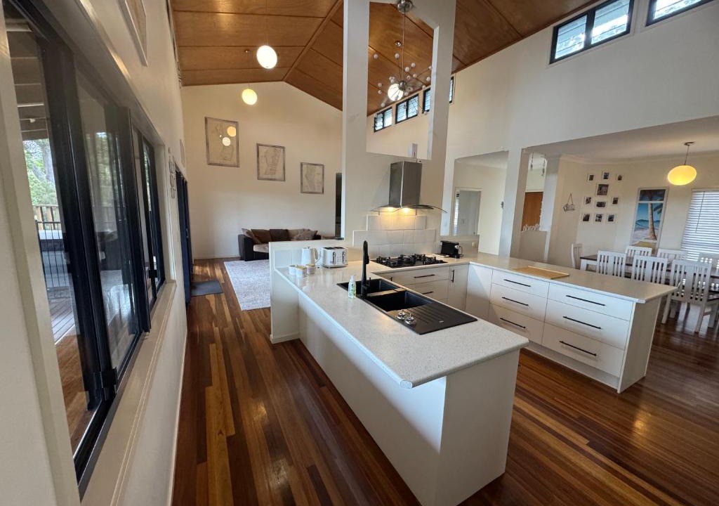Kingfisher Bay House | Our Beach House Kingfisherbay