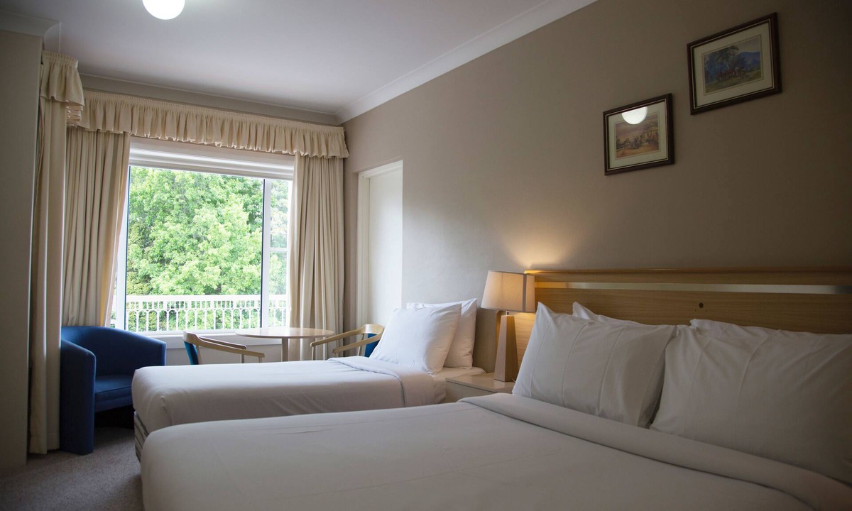 Burradoo Hotel | Oxley Motel