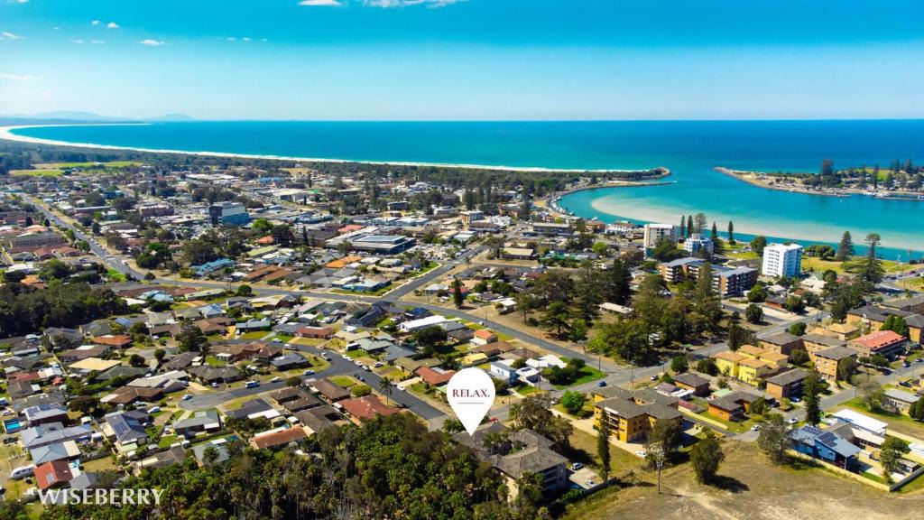 Tuncurry Apartment | Palms 3