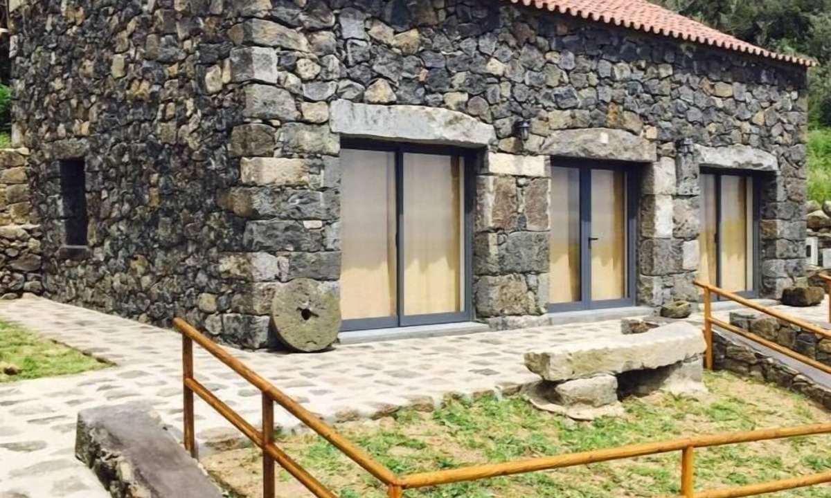 Santa Cruz da Graciosa House | Panoramic House