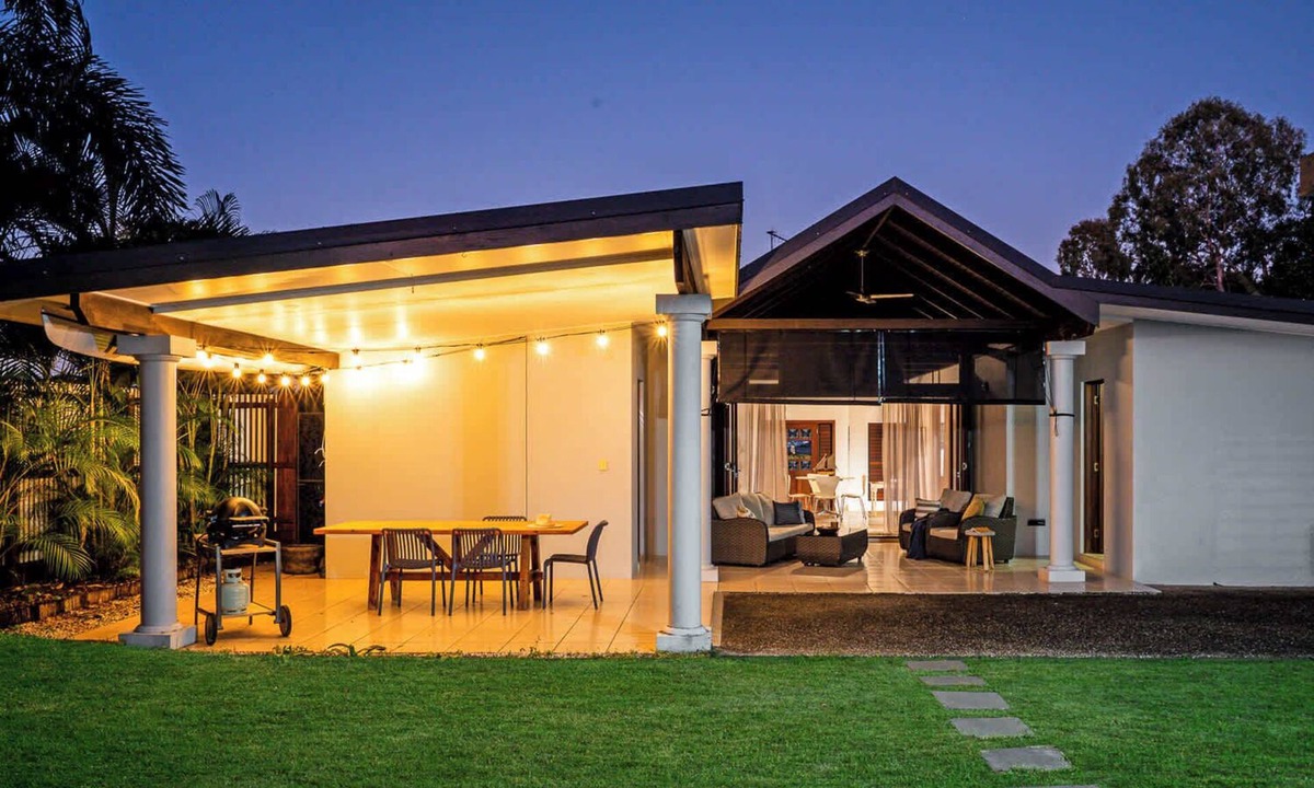 Wongaling Beach House | Pause Reset at Mission House and Shack