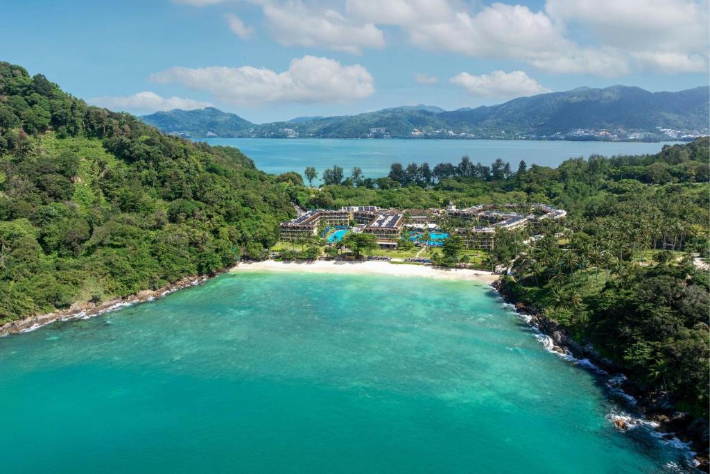 Patong Resort | Phuket Marriott Resort & Spa, Merlin Beach