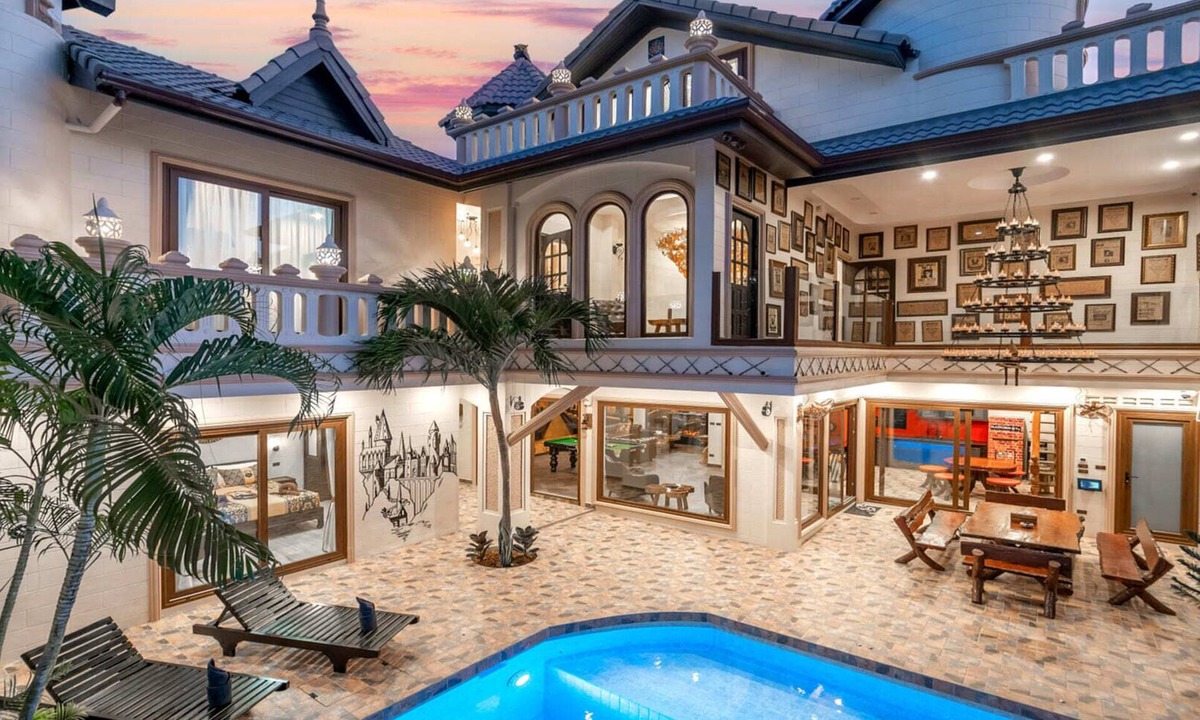 South Pattaya Villa | POTTERLAND Luxury Pool Villa Pattaya Walking Street