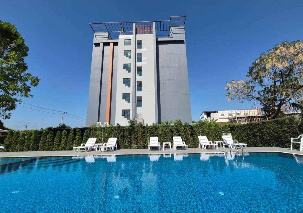 Chonburi Apartment | Premier Luxe Hotel โรงแรมพรีเมียร์ลักซ์
