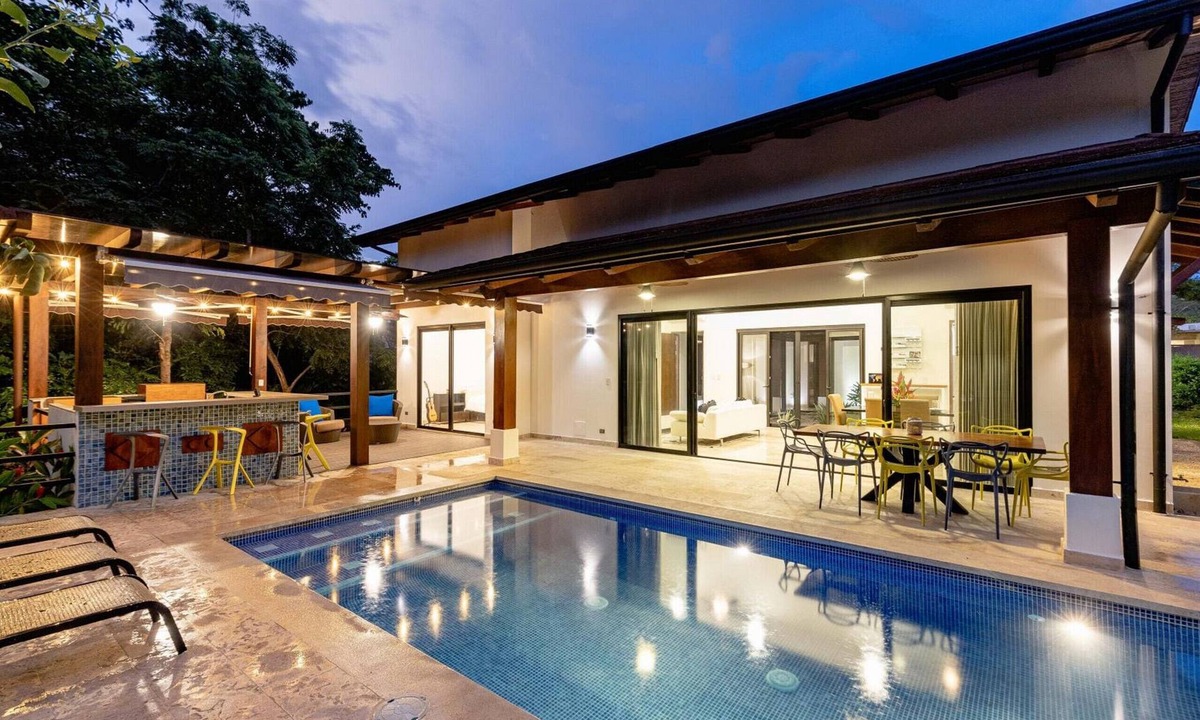 Playa Conchal Villa | Private Pool Luxury Modern House + Free Golf Cart | Llama del Bosque |Reserva Conchal Golf Resort