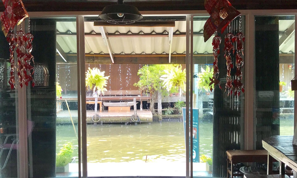 Damnoen Saduak House | Reuan Vilawan